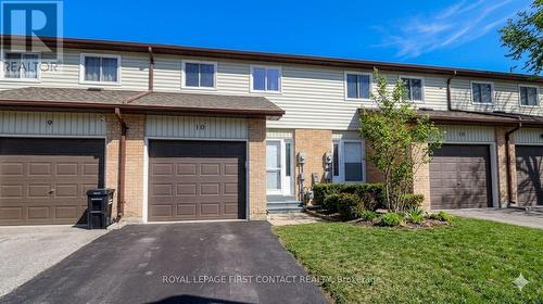 UNIT #10 - 261 ROSE STREET  Barrie, ON L4M 2V3