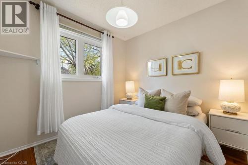161 Riverview Street, Oakville, ON - Indoor Photo Showing Bedroom