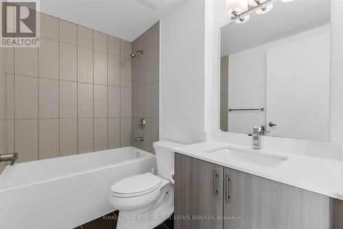 612 - 550 North Service Road N, Grimsby, ON - Indoor Photo Showing Bathroom