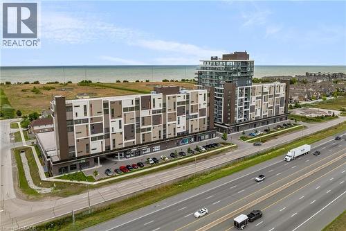 550 NORTH SERVICE Road Unit# 612  Grimsby, ON L3M 4E8