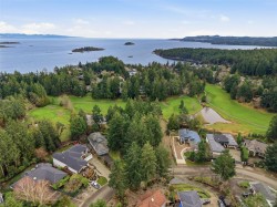 2441 Evanshire Cres  Nanoose Bay, BC V9P 9G7