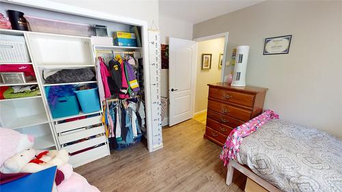 1857 Harris Road, Cranbrook, BC - Indoor Photo Showing Bedroom