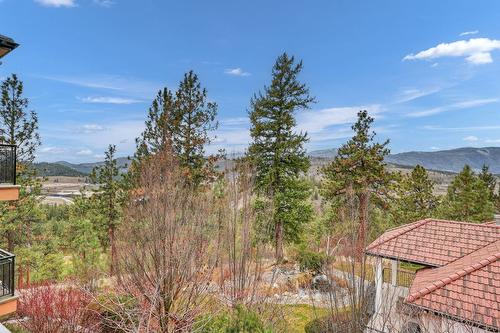 111-1910 Capistrano Drive, Kelowna, BC - Outdoor With View