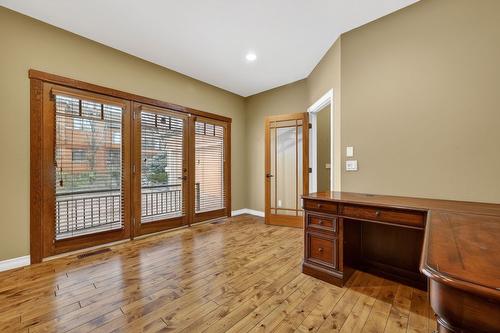111-1910 Capistrano Drive, Kelowna, BC - Indoor Photo Showing Other Room