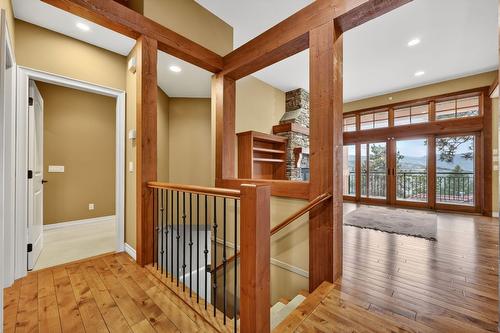 111-1910 Capistrano Drive, Kelowna, BC - Indoor Photo Showing Other Room
