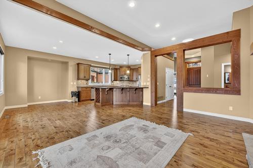 111-1910 Capistrano Drive, Kelowna, BC - Indoor