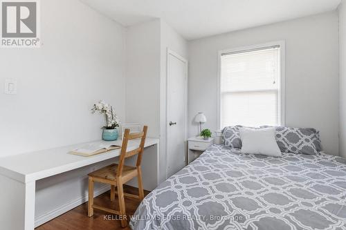 36 Blair Avenue, Hamilton, ON - Indoor Photo Showing Bedroom