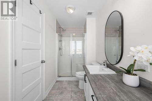 71 Mcphail Road, Carleton Place, ON - Indoor Photo Showing Bathroom