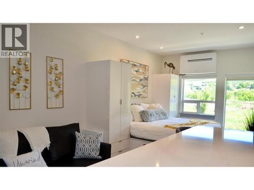 2555 Lakeshore Road Unit# 221  Vernon, BC V1H 0A4