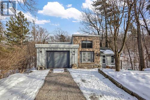 59 PARK ROAD S  Grimsby, ON L3M 4E7