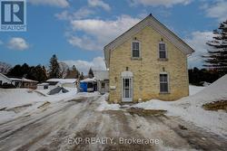 7 GORDON STREET W  South Bruce, ON N0G 2S0