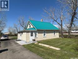 326 Taylor STREET  Bienfait, SK S0C 0M0