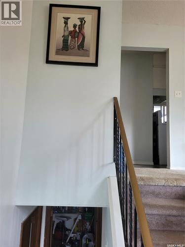 529 6Th Avenue E, Assiniboia, SK - Indoor Photo Showing Other Room