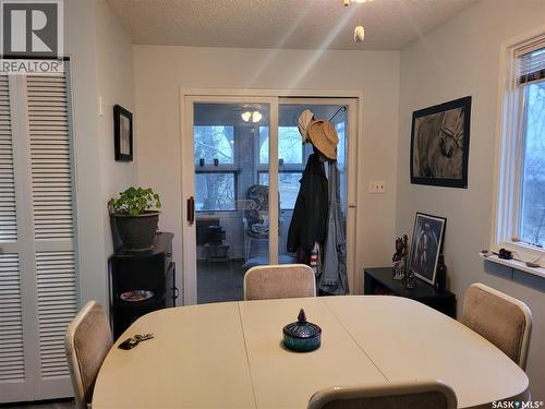 529 6Th Avenue E, Assiniboia, SK - Indoor Photo Showing Dining Room