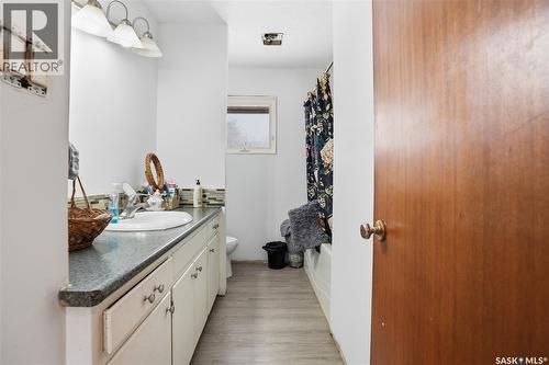 3117 Inver Crescent E, Regina, SK - Indoor Photo Showing Bathroom