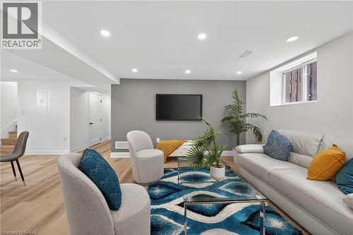 74 Victor Boulevard, Hamilton, ON - Indoor