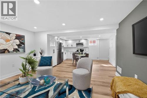 74 Victor Boulevard, Hamilton, ON - Indoor