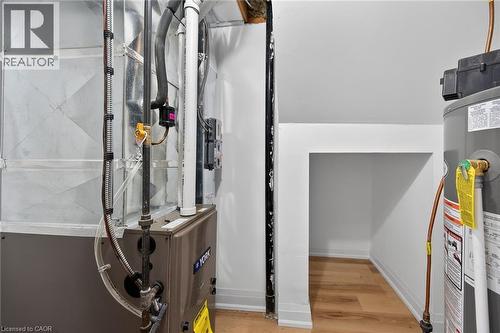 74 Victor Boulevard, Hamilton, ON - Indoor