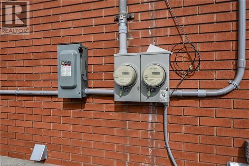 74 Victor Boulevard, Hamilton, ON - Indoor Photo Showing Other Room