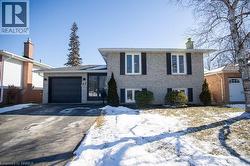 27 COULBECK Road  Brantford, ON N3P 1B5
