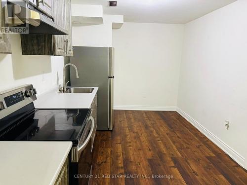 441 Bergamot Avenue, Milton, ON - Indoor Photo Showing Kitchen