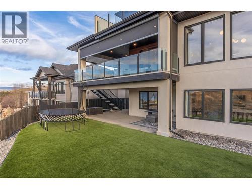 5442 Upper Mission Drive, Kelowna, BC - Outdoor