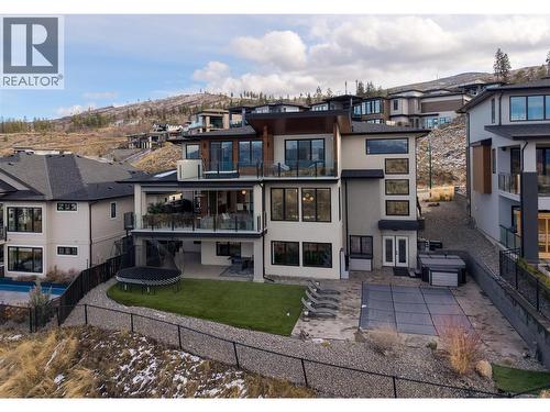 5442 Upper Mission Drive, Kelowna, BC - Outdoor With Facade