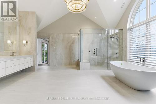 3320 Guelph Line, Burlington, ON - Indoor Photo Showing Bathroom