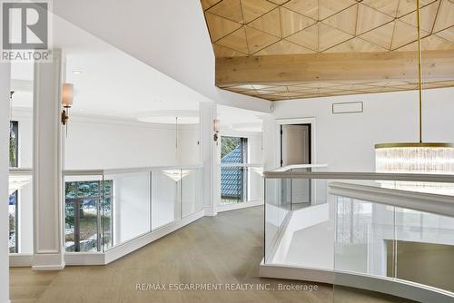3320 Guelph Line, Burlington, ON - Indoor Photo Showing Other Room