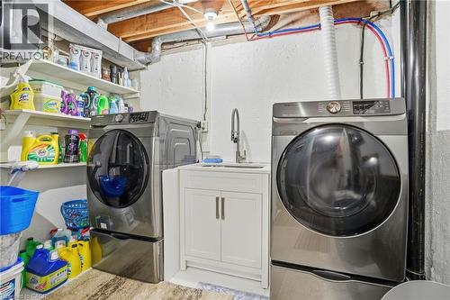 92 St. Andrews Drive, Hamilton, ON - Indoor Photo Showing Laundry Room