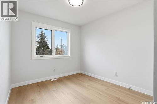 1218 11Th Street E, Saskatoon, SK - Indoor Photo Showing Other Room