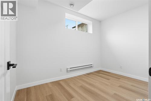 1218 11Th Street E, Saskatoon, SK - Indoor Photo Showing Other Room