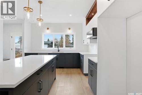 1218 11Th Street E, Saskatoon, SK - Indoor Photo Showing Kitchen