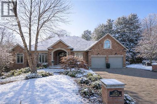 1285 BEAUFORT Drive  Burlington, ON L7P 4V9