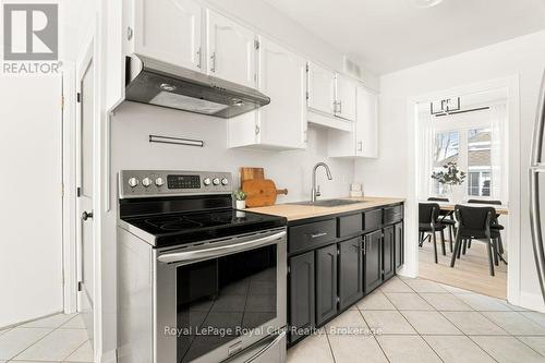 5749 Second Line E, Guelph/Eramosa, ON - Indoor Photo Showing Kitchen