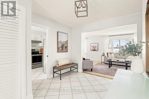 5749 Second Line E, Guelph/Eramosa, ON - Indoor