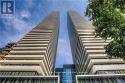 405 - 50 CHARLES STREET E  Toronto, ON M4Y 0C3