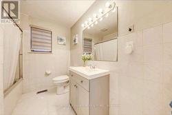 UPPER LEVEL - 574 CRERAR AVENUE  Oshawa, ON L1H 2W8