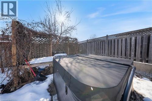 330 East 18Th Street, Hamilton, ON - Outdoor