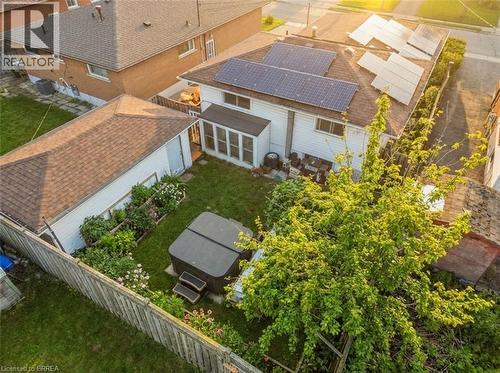 330 East 18Th Street, Hamilton, ON - Outdoor