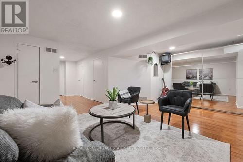 161 Riverview Street, Oakville, ON - Indoor Photo Showing Bedroom