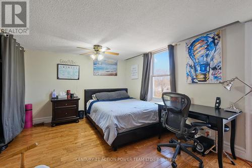 10 Lower Charlotte Street, Ottawa, ON - Indoor Photo Showing Bedroom