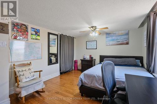 10 Lower Charlotte Street, Ottawa, ON - Indoor Photo Showing Bedroom