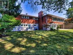 28 MARSDALE DRIVE St. Catharines (Glendale/Glenridge), ON L2T 3S3