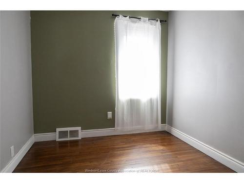 1275 Chappell, Windsor, ON 