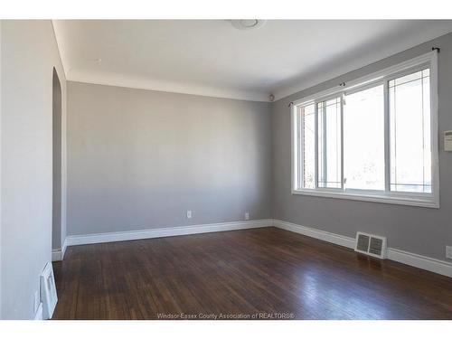 1275 Chappell, Windsor, ON 