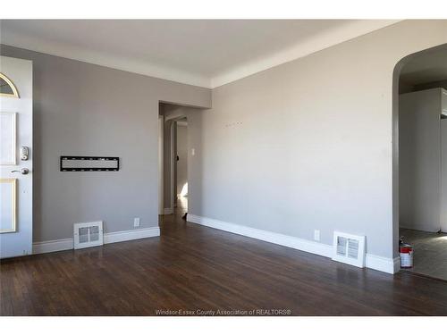 1275 Chappell, Windsor, ON 