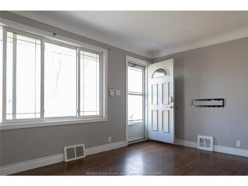 1275 Chappell, Windsor, ON 