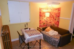 Lower-1026 Ossington Avenue Toronto, ON M6G 3V6