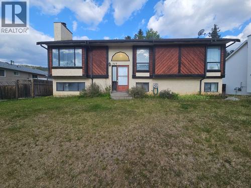 323 Cottonwood Avenue  Tumbler Ridge, BC V0C 2W0